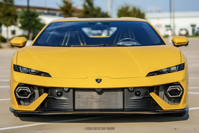 Used 2026 Lamborghini Temerario AWD/4WD image 13