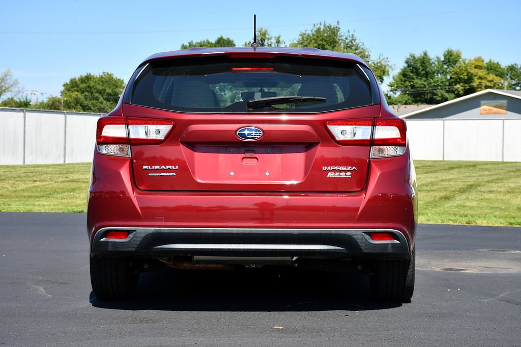 Used 2017 Subaru Impreza 2.0i AWD/4WD image 6