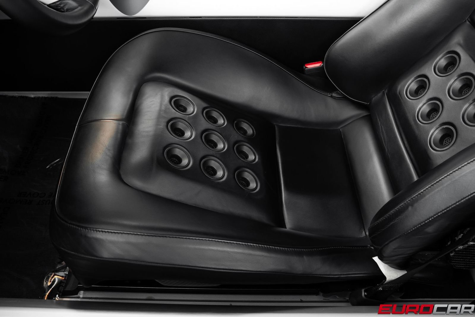 Used 2005 Ford GT RWD image 44