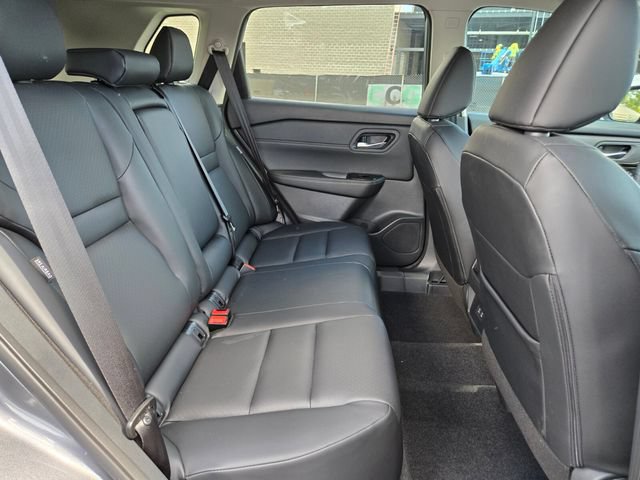 New 2026 Nissan Rogue Dark Armor FWD image 15
