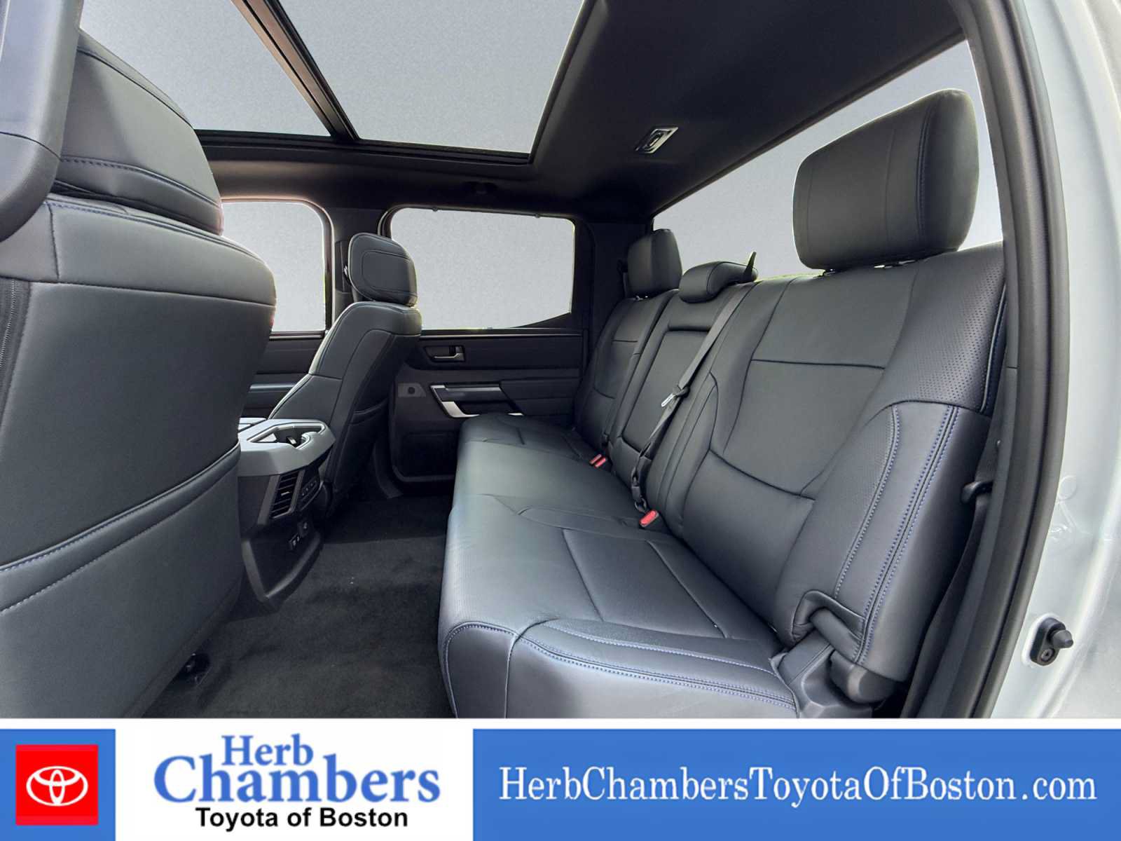 New 2026 Toyota Tundra Platinum AWD/4WD image 18