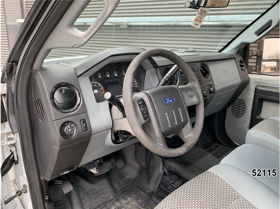 Used 2015 Ford F250 XL w/ Power Equipment Group image 23
