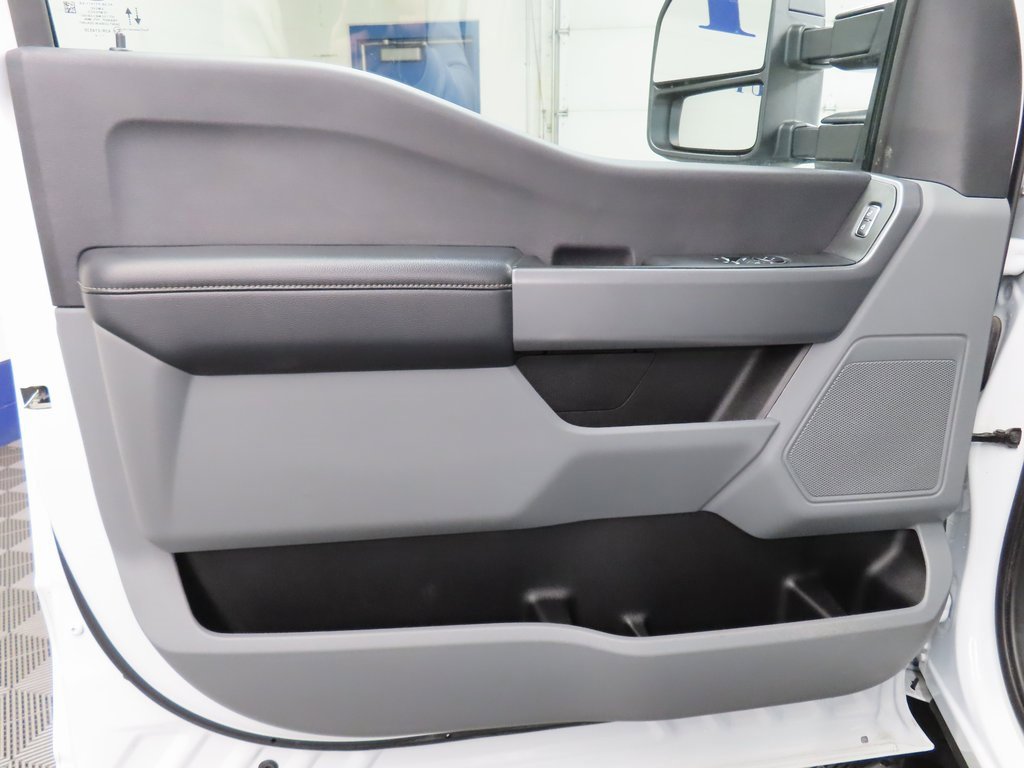 Used 2024 Ford F350 XLT image 57