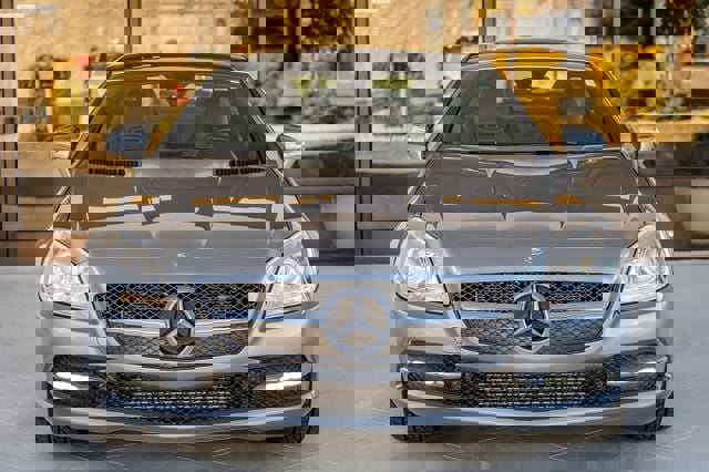 Used 2013 Mercedes-Benz SLK 250 image 5