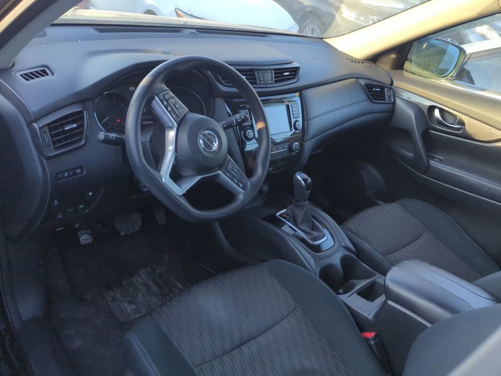 Used 2018 Nissan Rogue S image 7