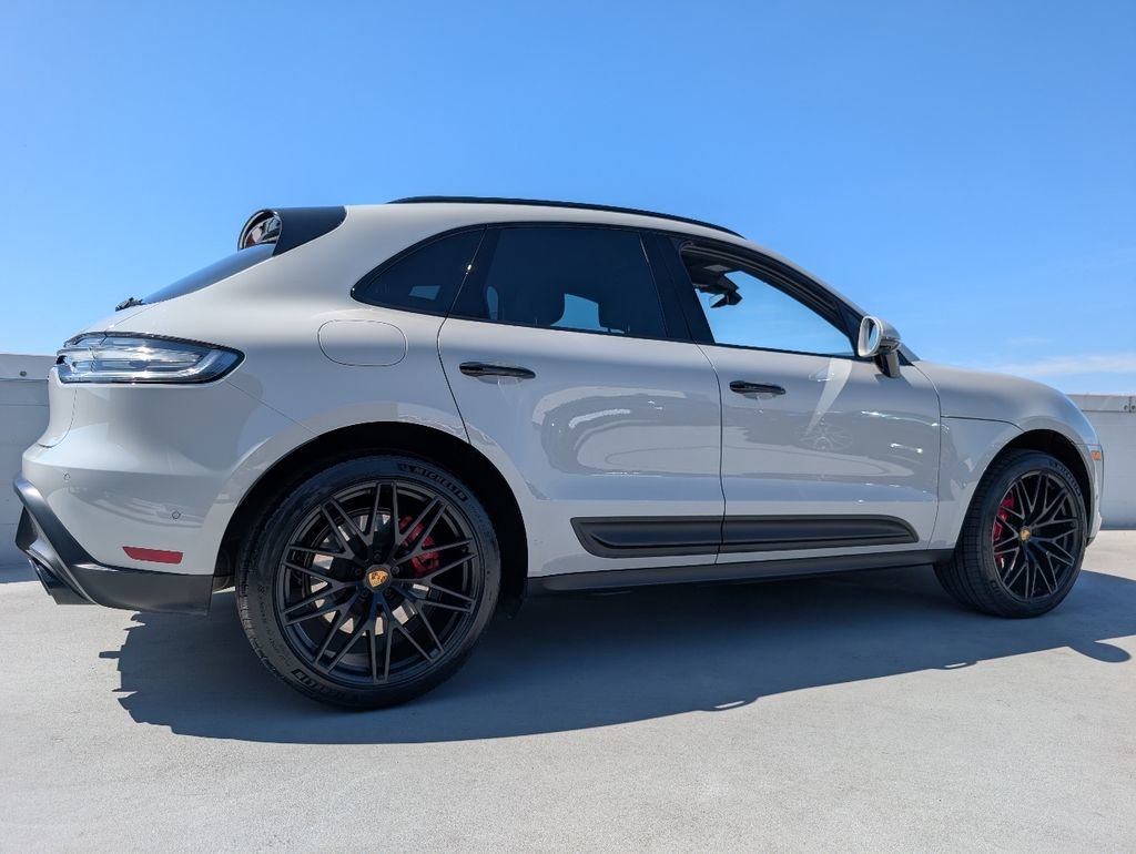 Certified 2023 Porsche Macan GTS image 24