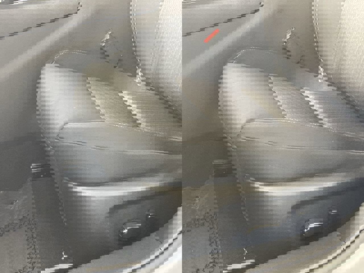 Used 2024 Nissan Altima 2.5 SV image 19