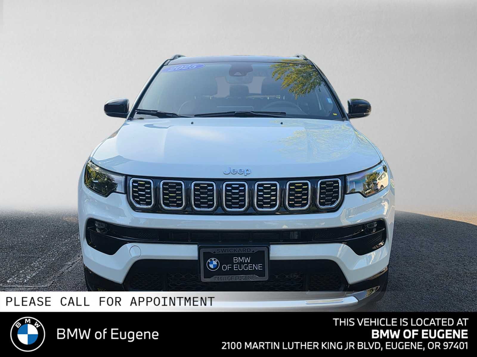 Used 2025 Jeep Compass Limited w/ Elite Group AWD/4WD image 8