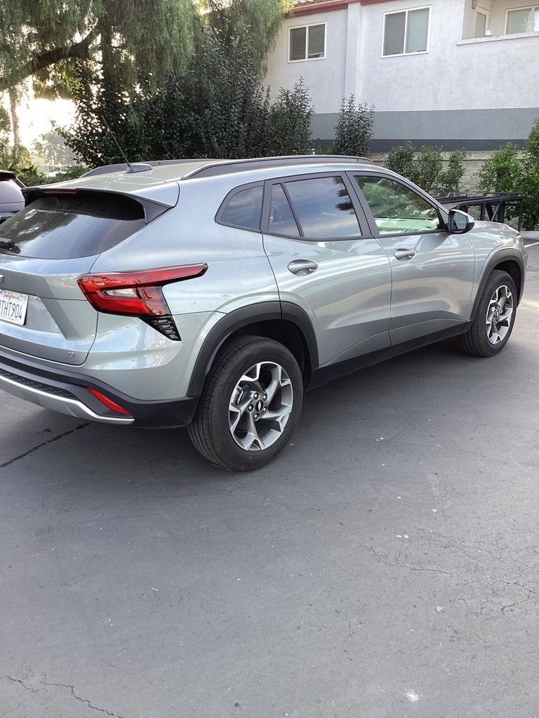 Used 2025 Chevrolet Trax LT w/ LT Convenience Package