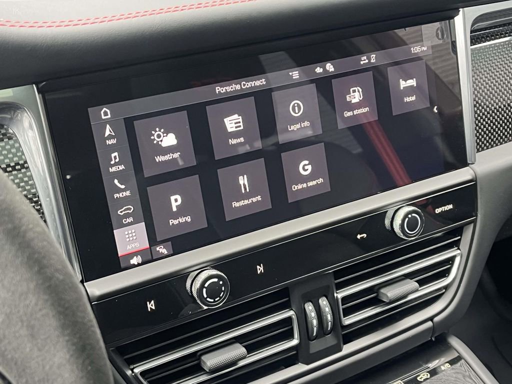 New 2026 Porsche Macan GTS image 27