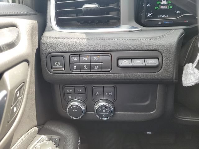 Used 2023 GMC Yukon Denali AWD/4WD image 15