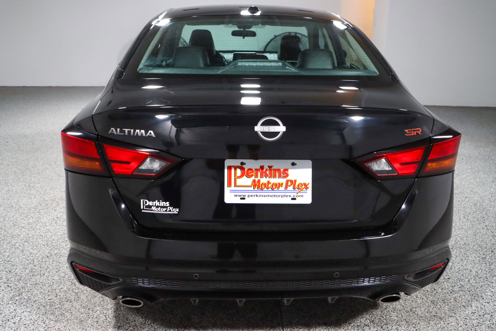 Used 2024 Nissan Altima 2.5 SR image 8