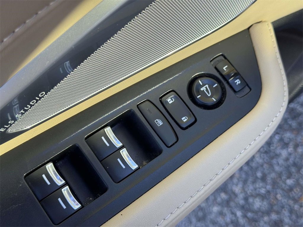 Certified 2024 Acura RDX w/ Technology Package image 15