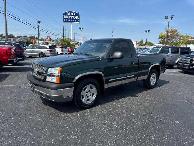 Used 2005 Chevrolet Silverado 1500 LS w/ Light Duty Power Package RWD image 1