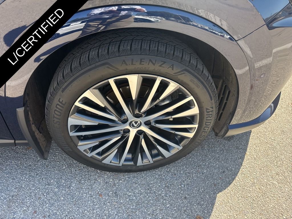 Used 2024 Lexus RX 350 Premium Plus w/ Convenience Package image 11