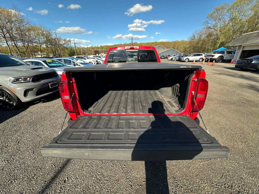 Used 2017 Chevrolet Colorado Z71 AWD/4WD image 30