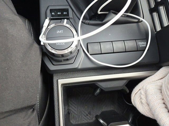 Used 2025 Toyota Tacoma TRD Sport image 11