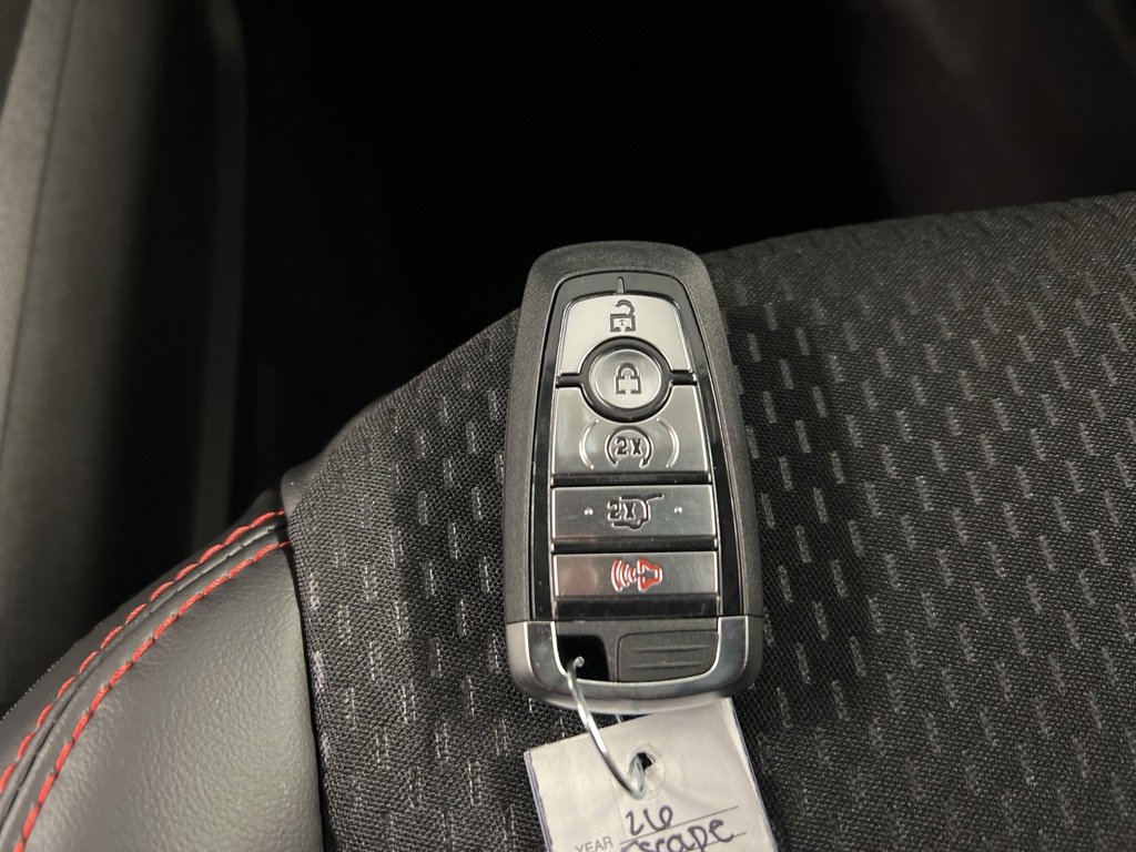 New 2026 Ford Escape ST-Line w/ Tech Pack #1 image 37