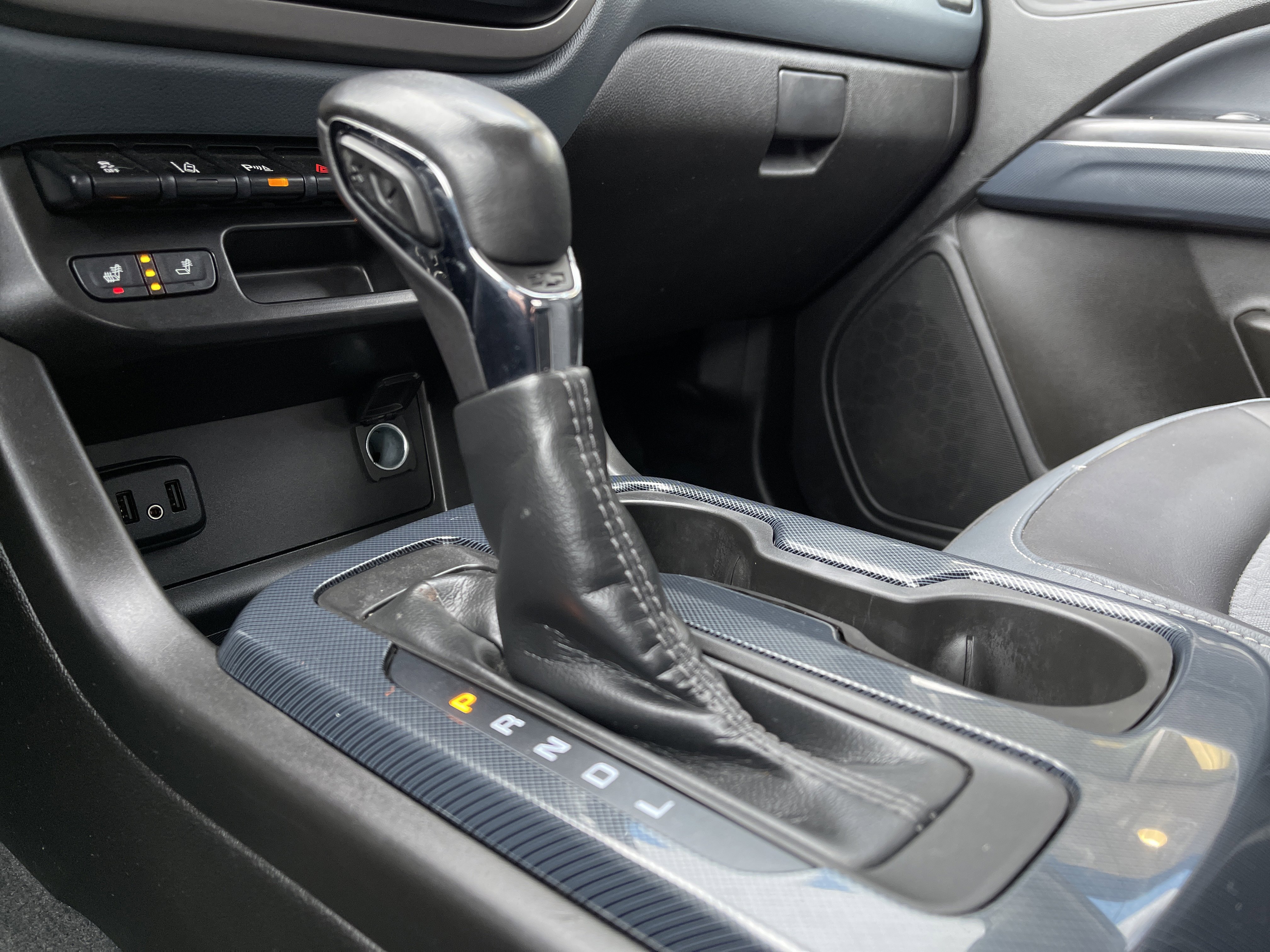 Used 2022 Chevrolet Colorado Z71 w/ Safety Package image 30