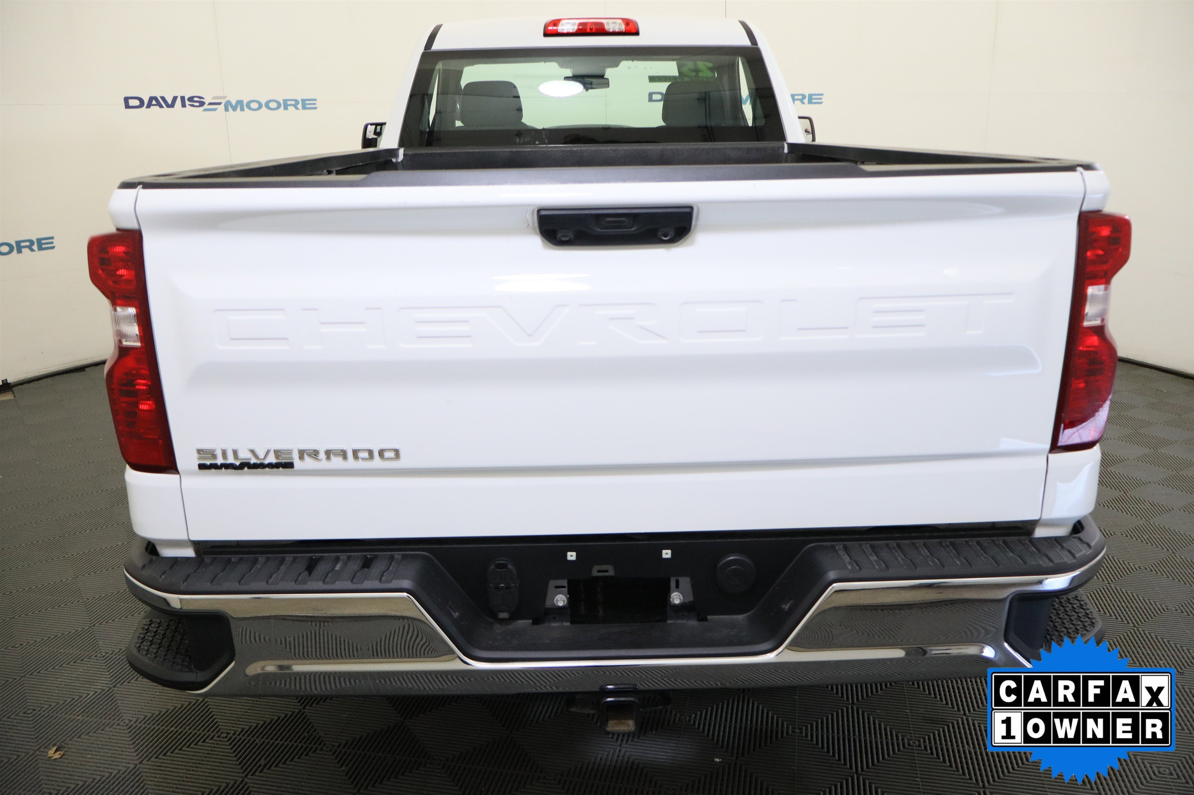Used 2025 Chevrolet Silverado 1500 W/T RWD image 8