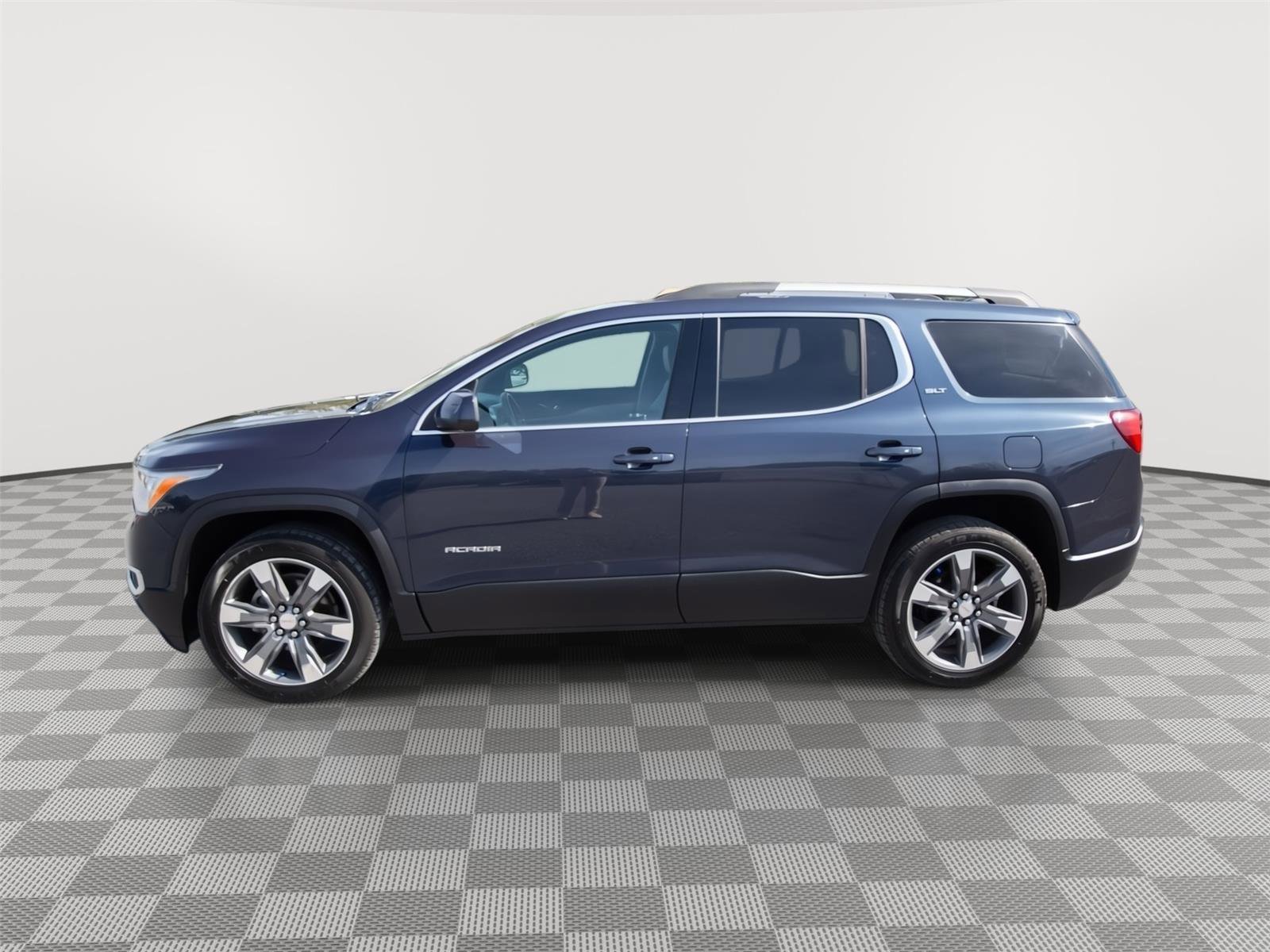Used 2018 GMC Acadia SLT AWD/4WD image 8