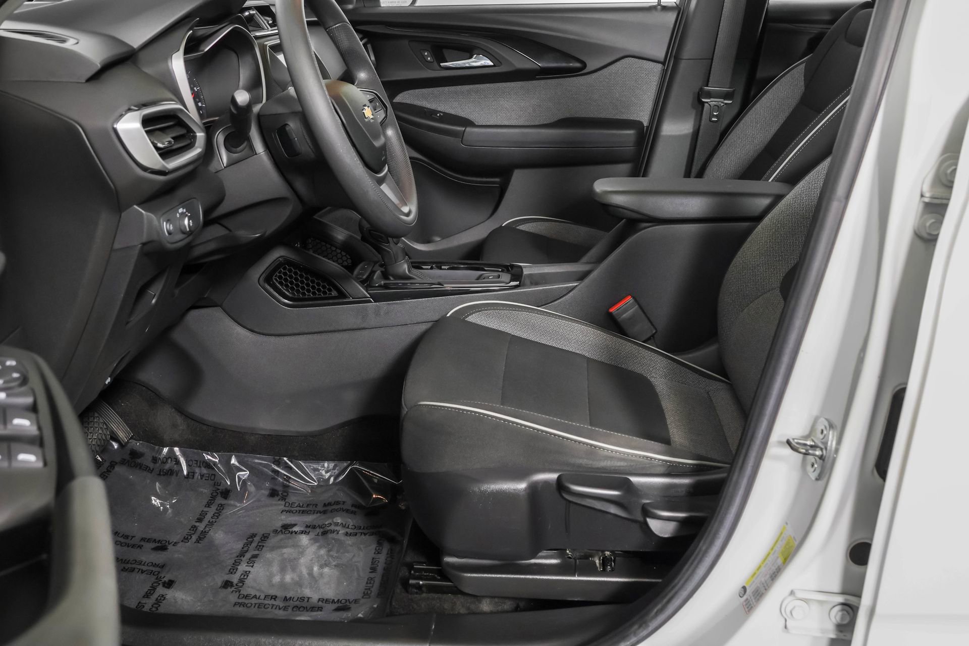 Used 2022 Chevrolet TrailBlazer LS FWD image 22
