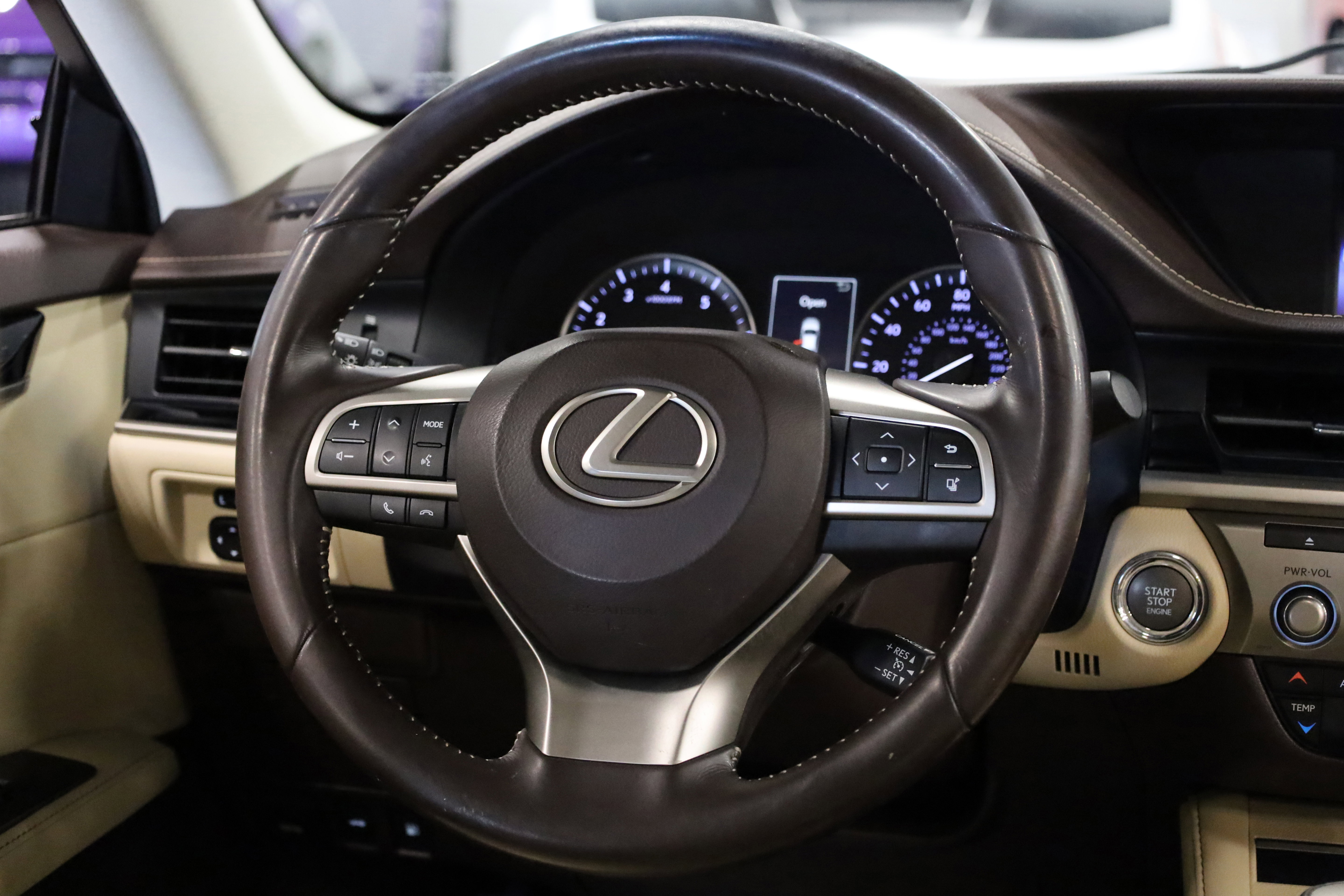 Used 2016 Lexus ES 350 image 27