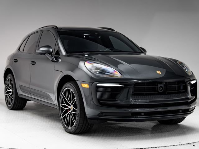 Certified 2026 Porsche Macan S AWD/4WD image 33
