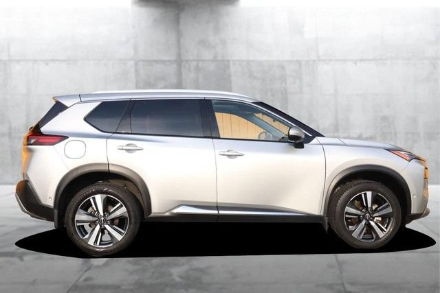 Certified 2023 Nissan Rogue Platinum w/ Platinum Premium Package AWD/4WD image 5