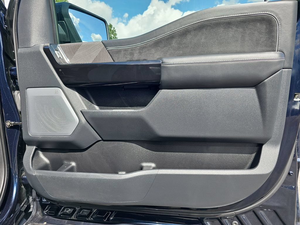 Used 2023 Ford F150 Lightning Platinum AWD/4WD image 22