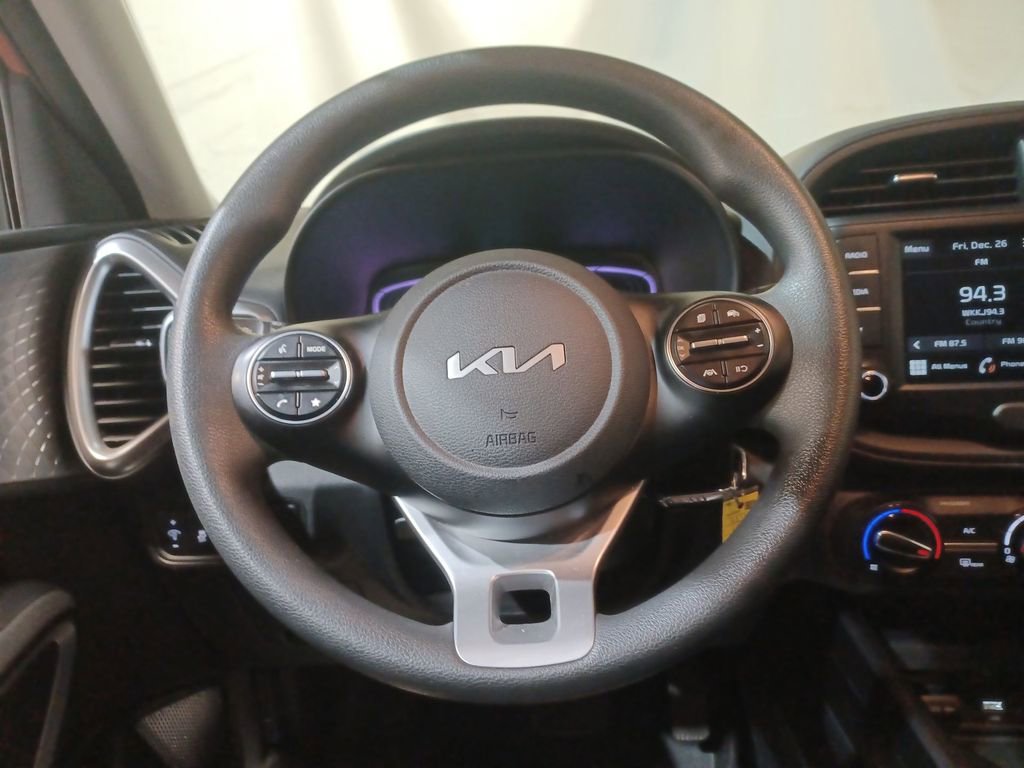 Used 2024 Kia Soul LX w/ Option Group 015 image 11