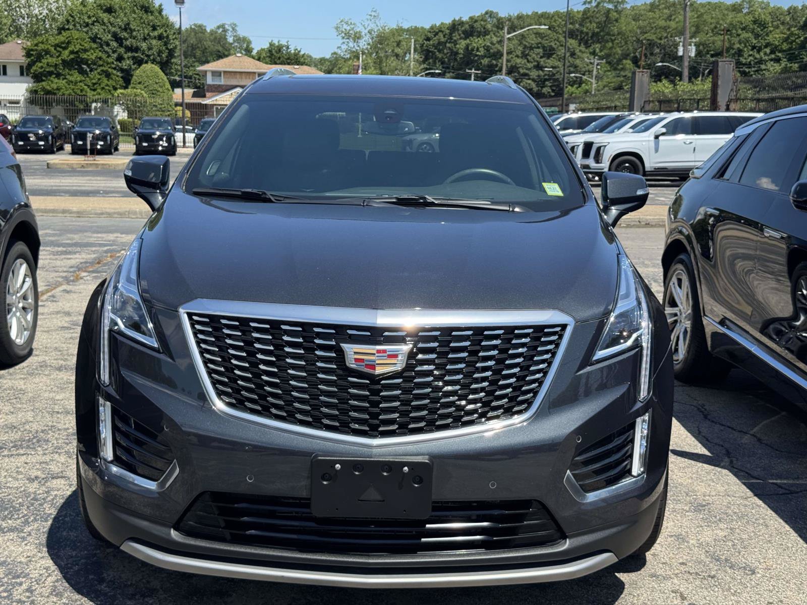 Certified 2023 Cadillac XT5 Premium Luxury AWD/4WD image 2