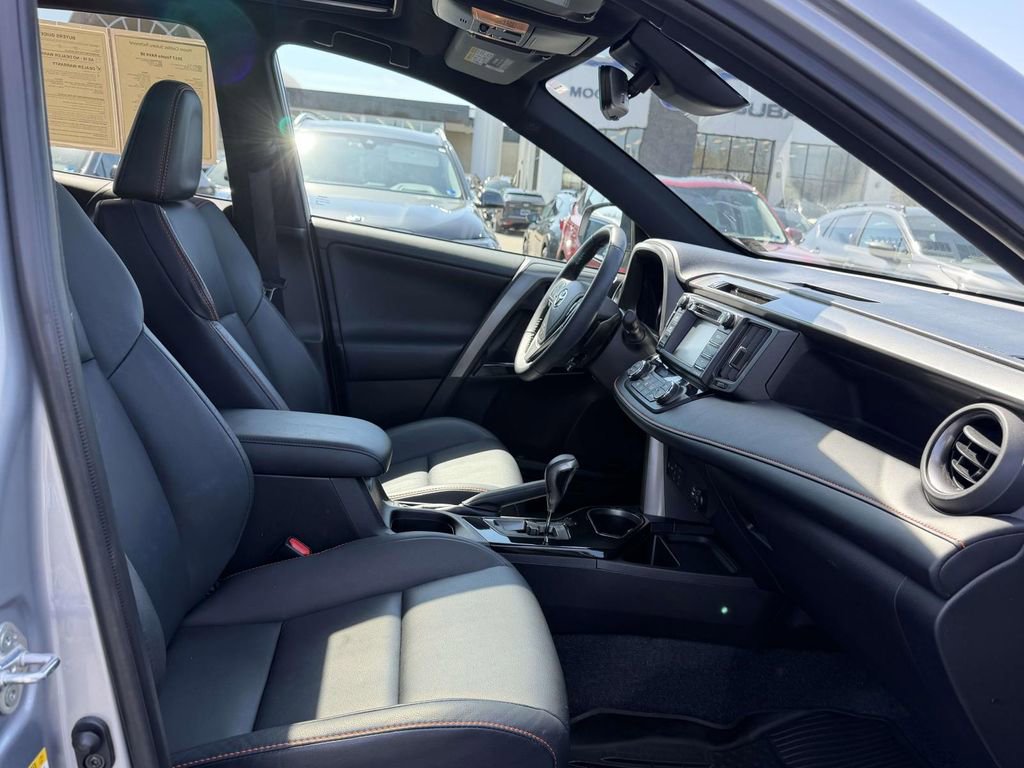 Used 2017 Toyota RAV4 SE w/ Power Extra Value Package image 12