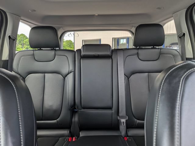 Used 2022 Jeep Grand Cherokee Limited AWD/4WD image 18