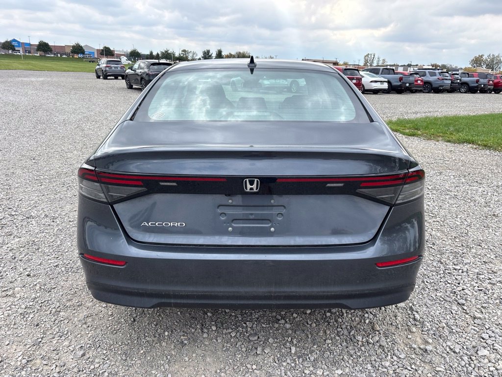 Used 2024 Honda Accord EX image 9