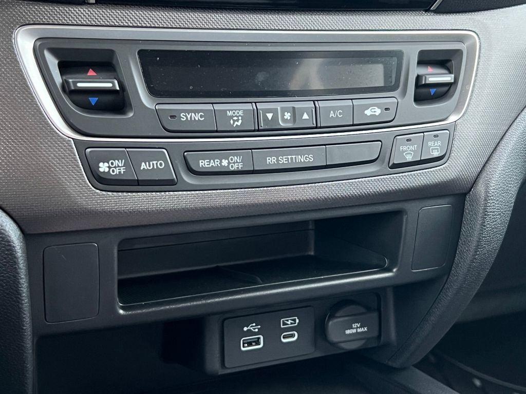 Used 2024 Honda Ridgeline Sport image 31