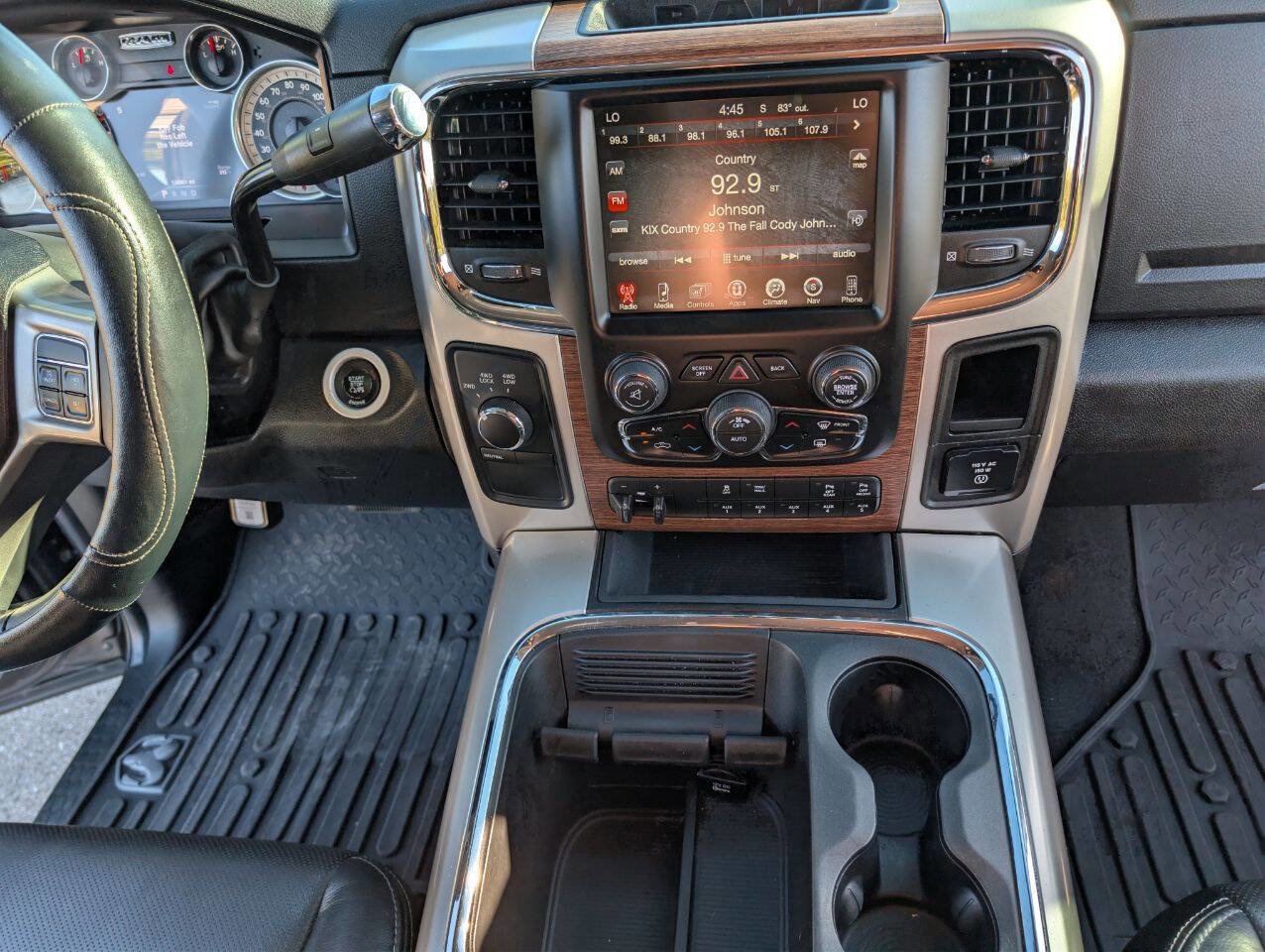 Used 2016 RAM 2500 Laramie w/ Convenience Group image 25