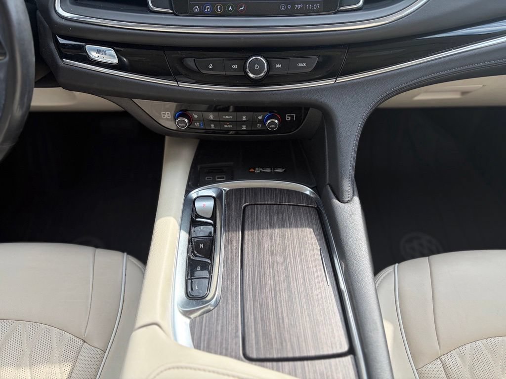 Used 2023 Buick Enclave Avenir w/ Avenir Technology Package AWD/4WD image 32