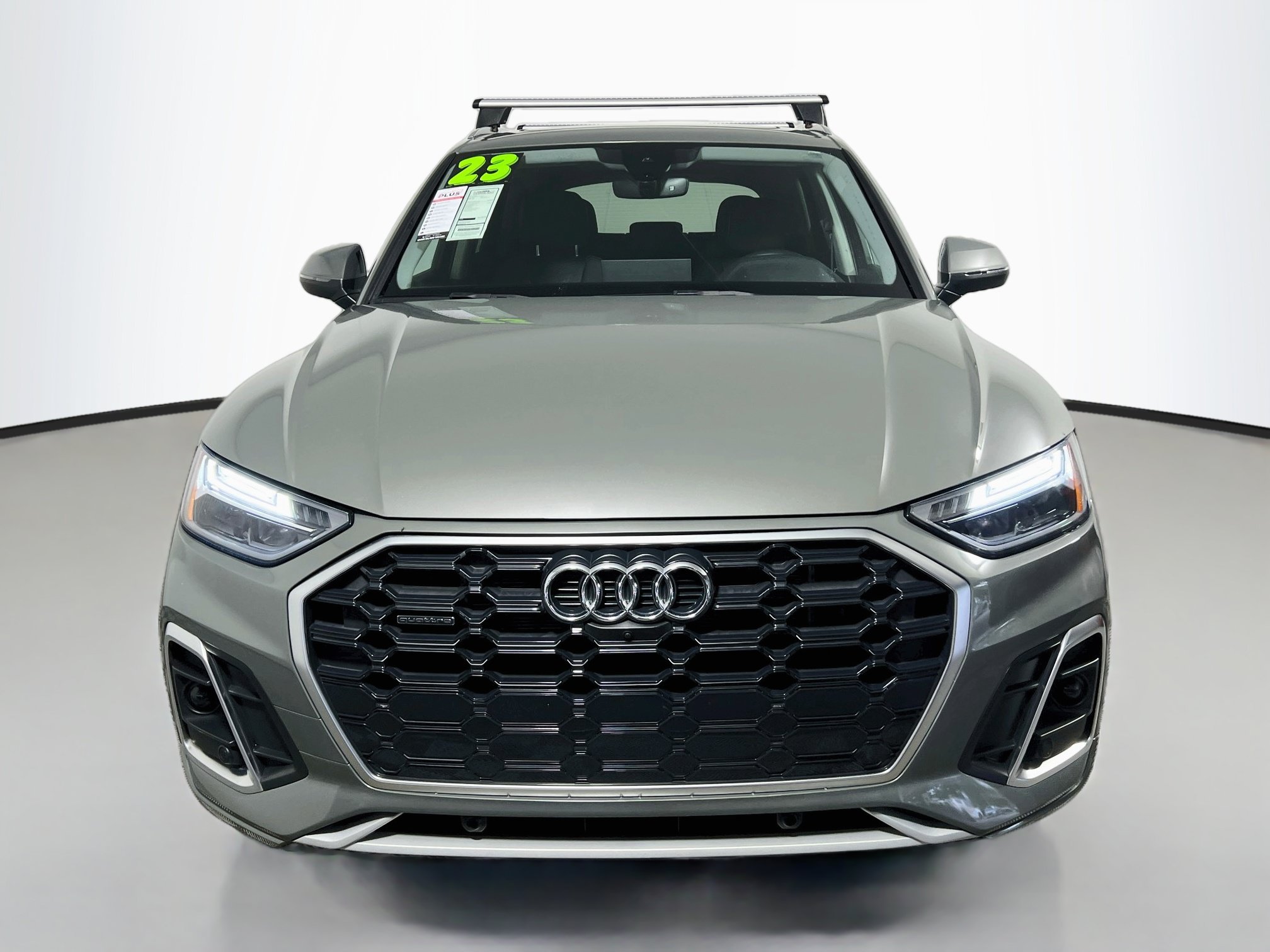 Used 2023 Audi Q5 e Premium Plus w/ Premium Plus Package AWD/4WD image 11