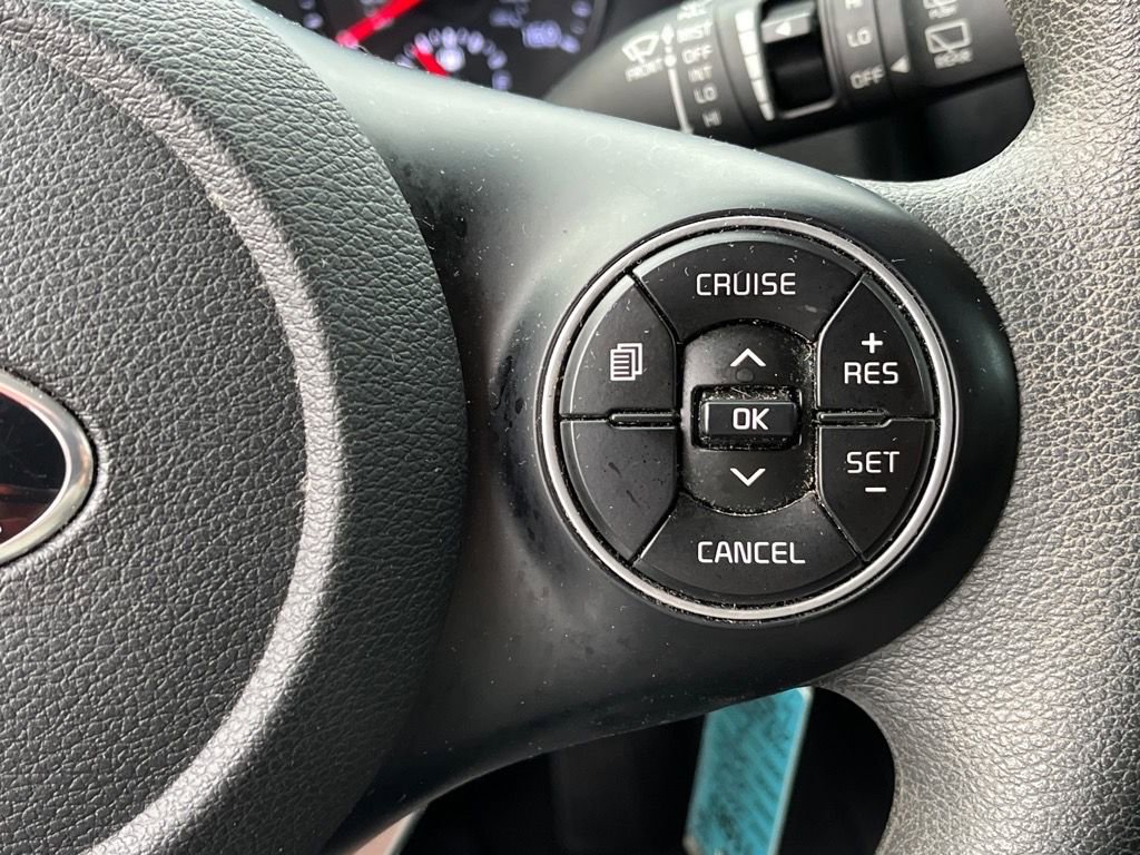 Used 2021 Kia Soul S image 12