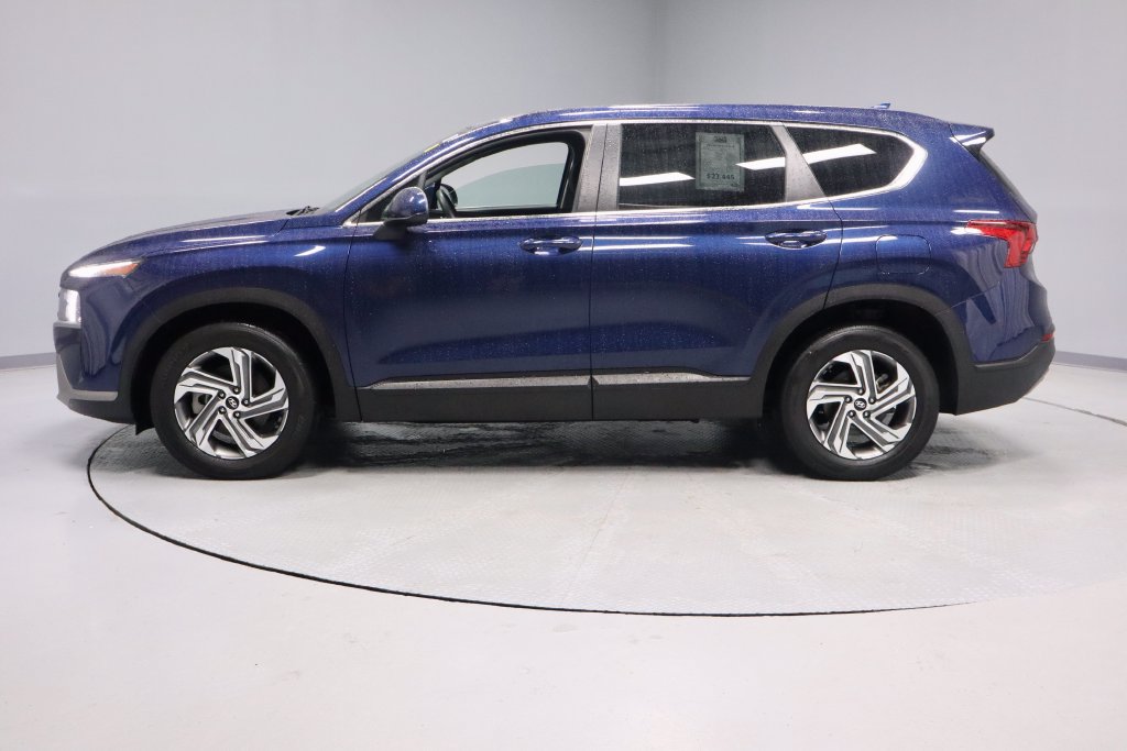 Used 2023 Hyundai Santa Fe SE FWD image 4