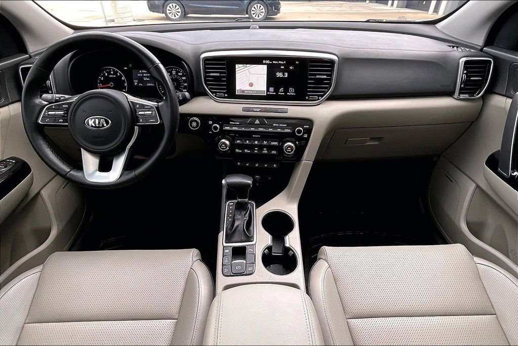 Used 2021 Kia Sportage EX w/ EX Technology Package AWD/4WD image 15