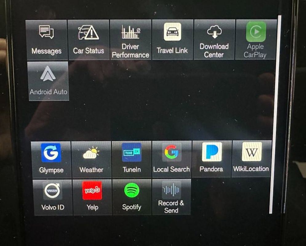 Used 2021 Volvo XC40 T5 Momentum image 23