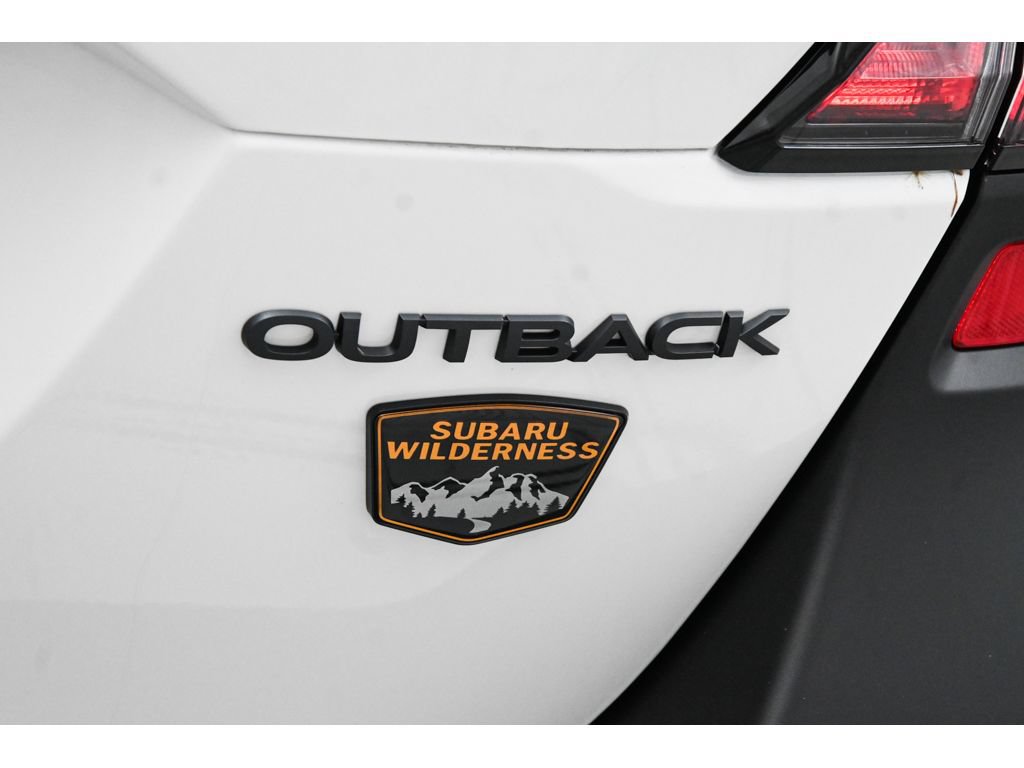 Used 2025 Subaru Outback Wilderness w/ Wilderness Package AWD/4WD image 43