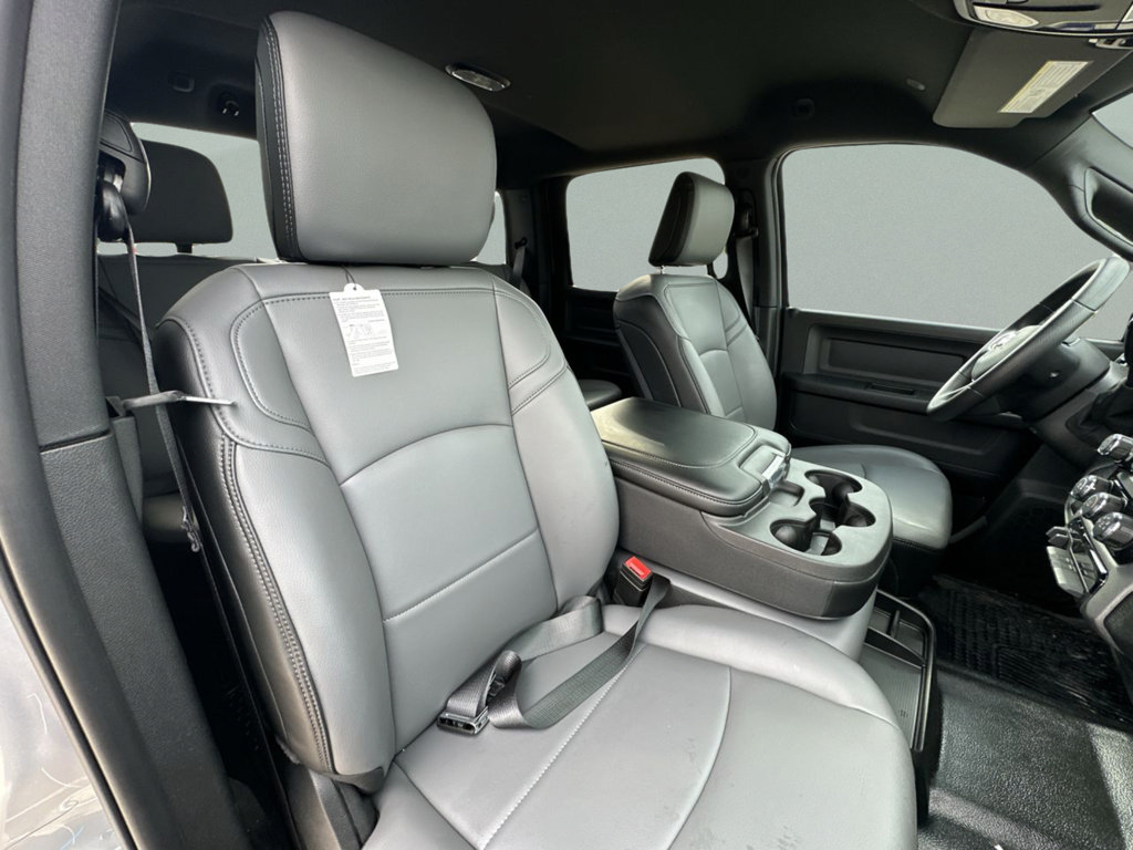 New 2027 RAM 3500 Tradesman AWD/4WD image 38