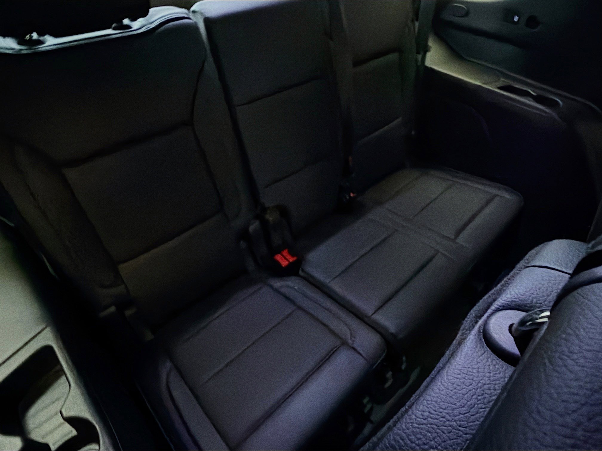 Used 2023 GMC Yukon Denali RWD image 14