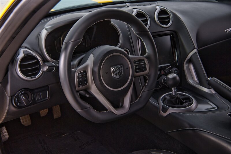 Used 2013 SRT Viper GTS w/ Track Pkg RWD image 22
