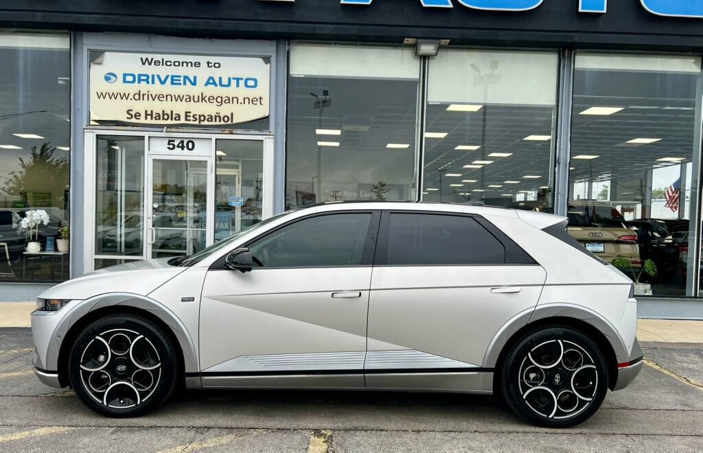 Used 2024 Hyundai Ioniq 5 Limited AWD/4WD image 2