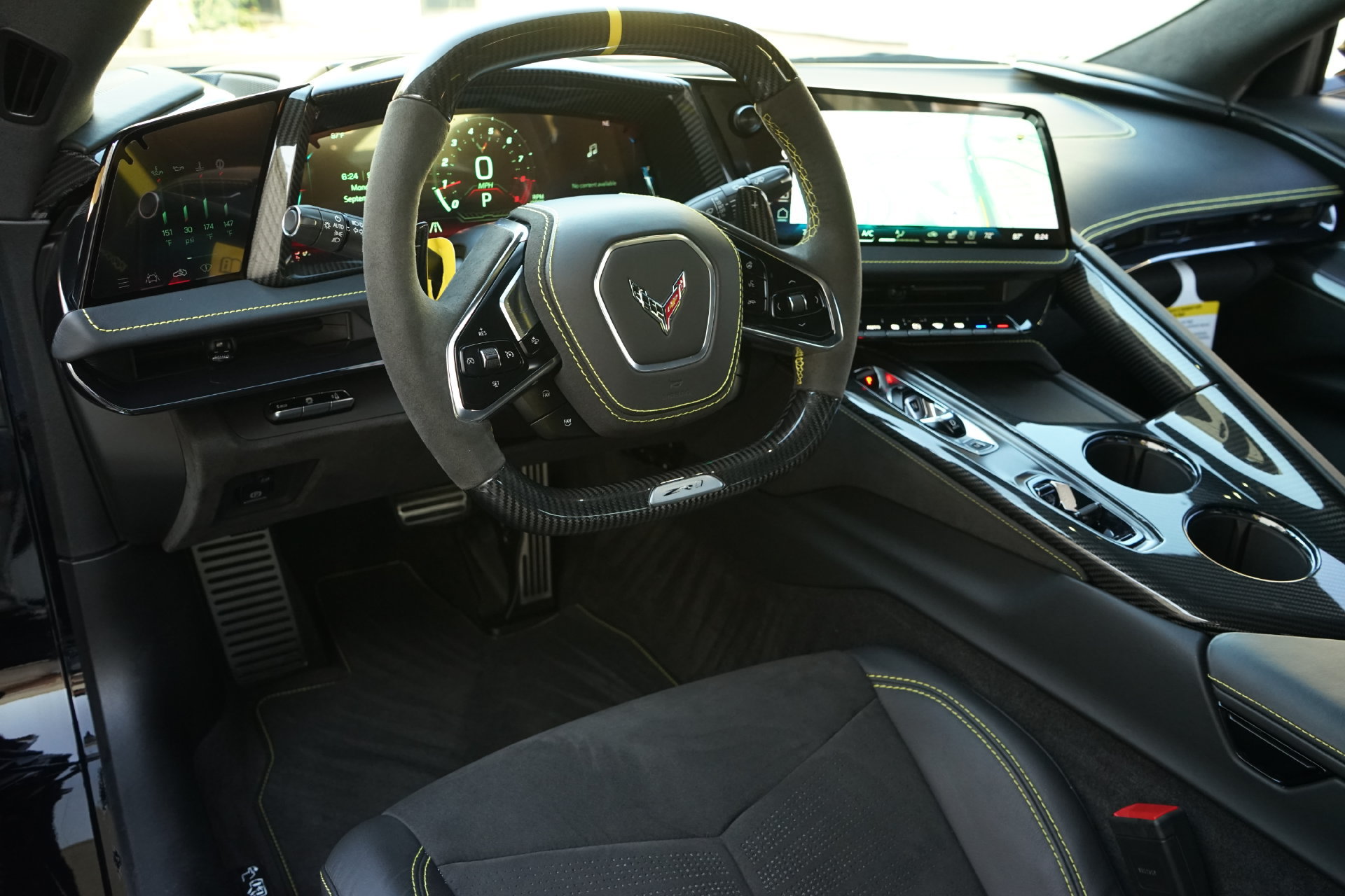 Used 2026 Chevrolet Corvette ZR1 RWD image 18