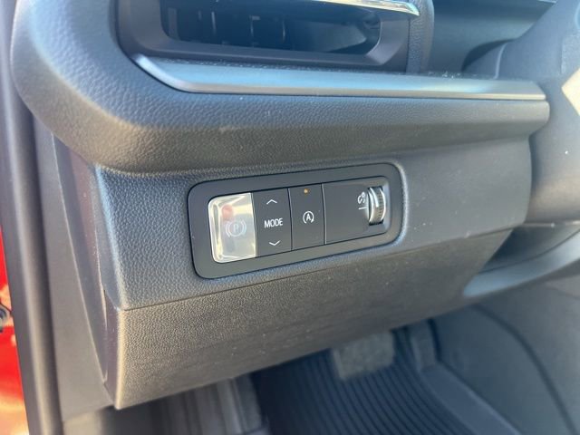 New 2026 Chevrolet Traverse LT w/ Driver Confidence Package image 16